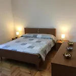 Apartment Vittoria *