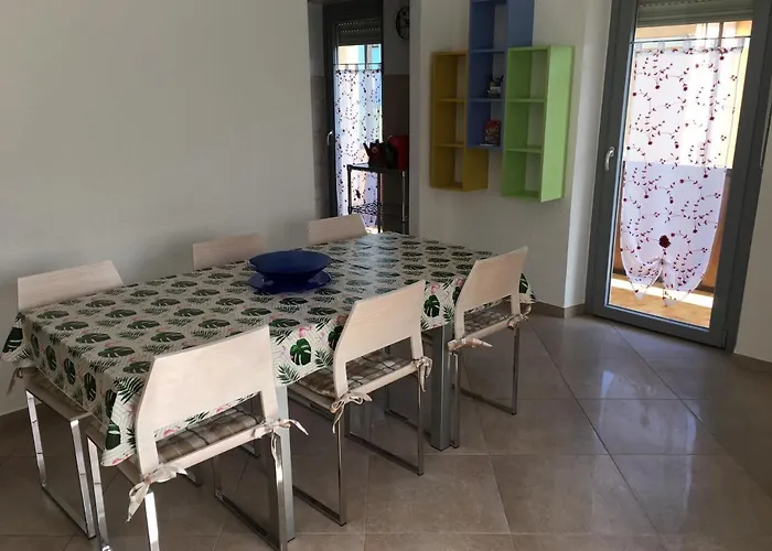 Vittoria شقة أَويستا